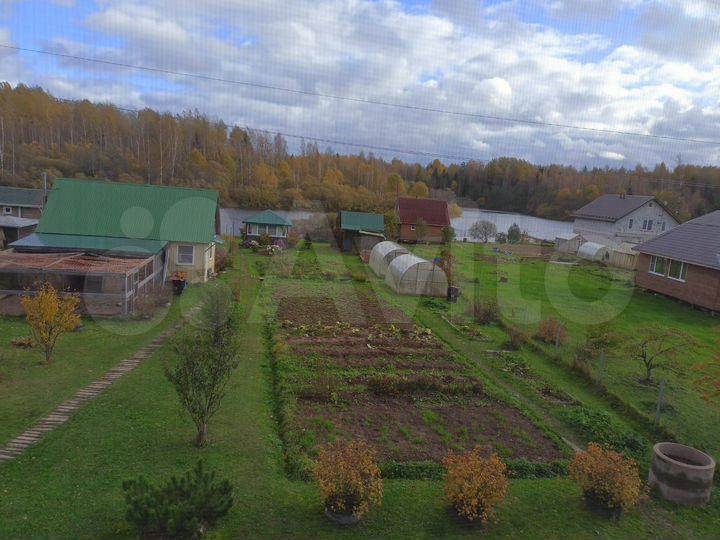 Дом 184 м² на участке 24 сот.