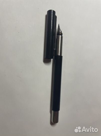 Перьевая ручка Parker