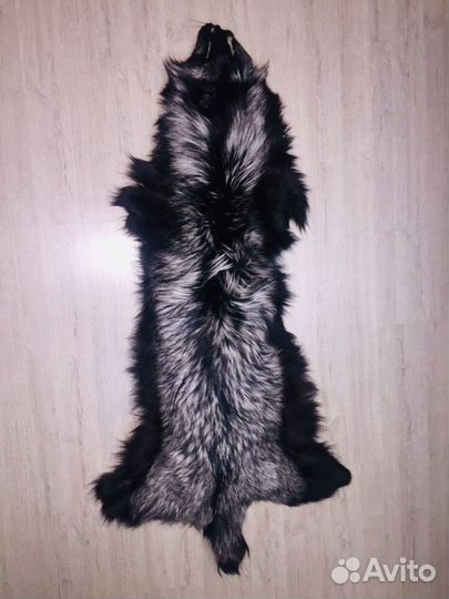 Мех чернобурой лисы