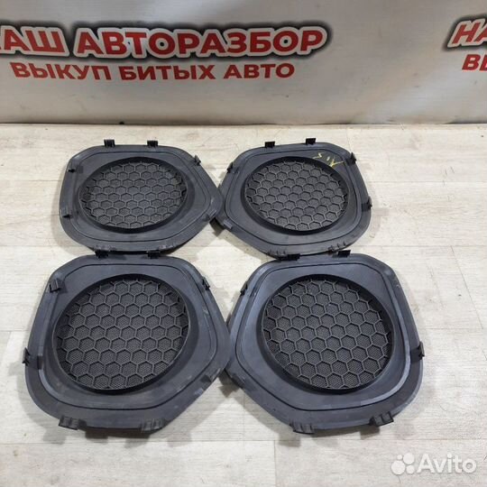 Накладка динамика Chevrolet Cobalt 2013