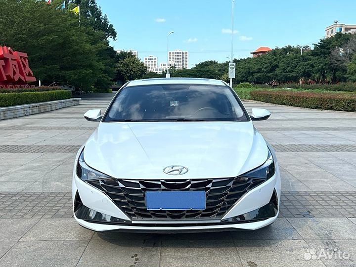 Hyundai Elantra 1.5 CVT, 2021, 28 000 км