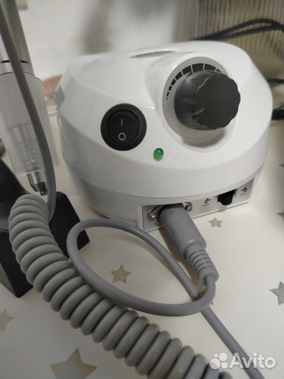 Аппарат для маникюра и педикюра бел 65Вт