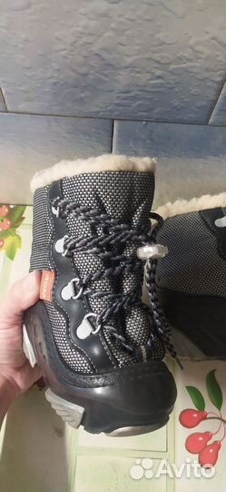 Ботинки детские 21 размер demar