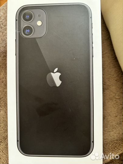 iPhone 11, 64 ГБ