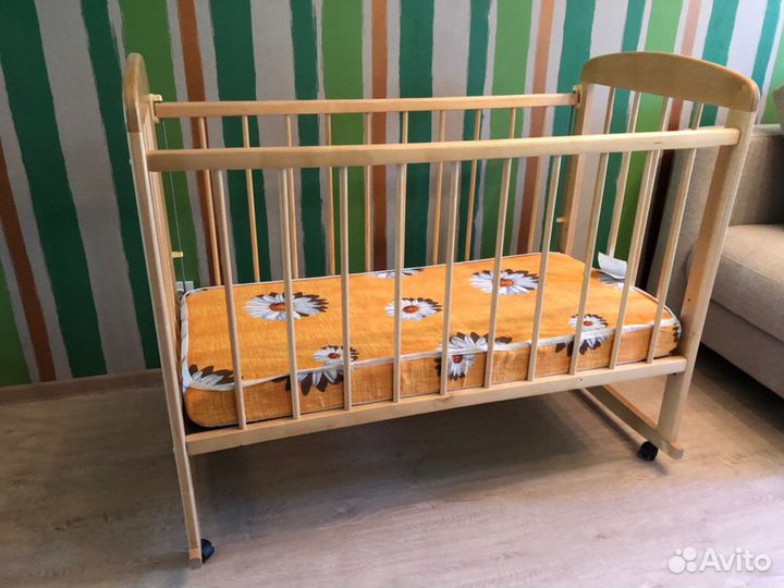 Кровать детская
