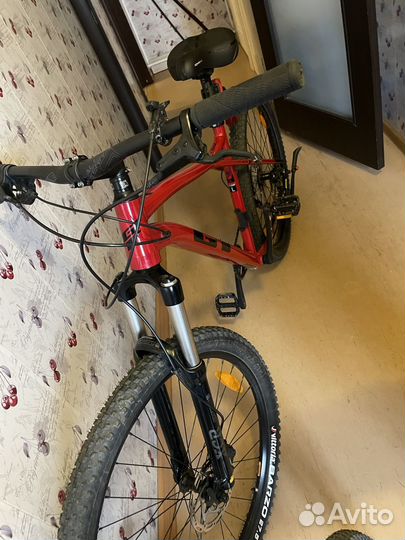 Gt avalanche elite 27.5
