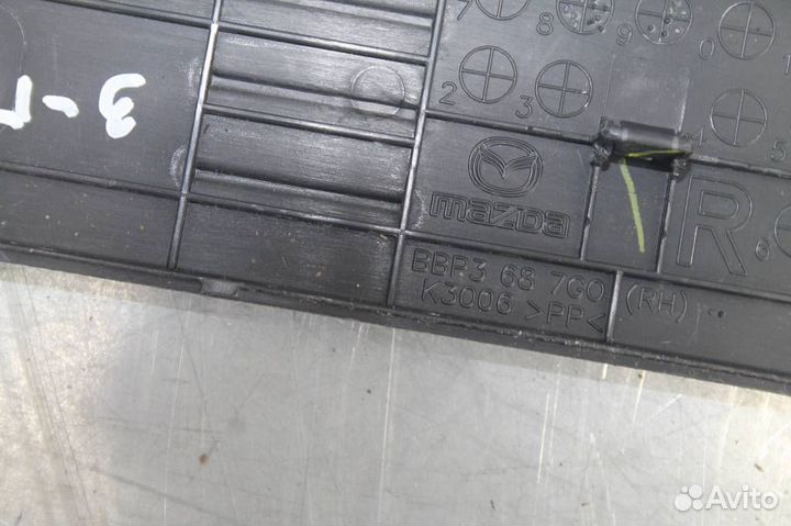 Накладка порога внутренняя задняя правая Mazda 3