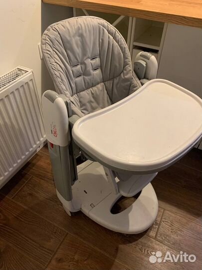 Детский стульчик для кормления peg perego