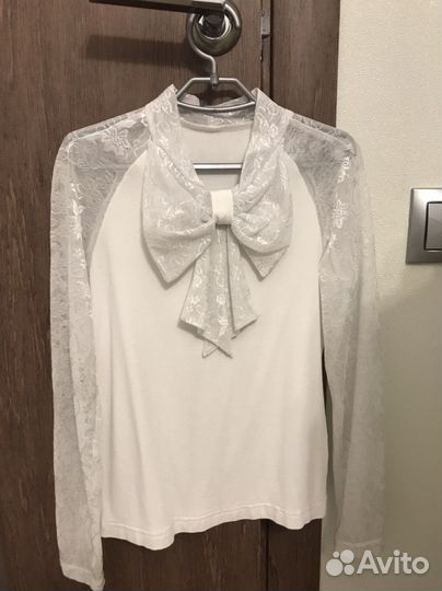 Блузки школьные 128р