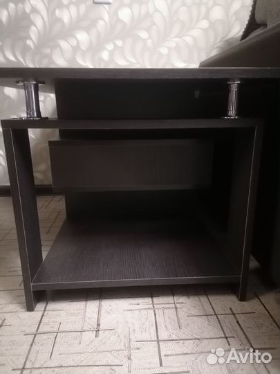 Журнальный столик бу