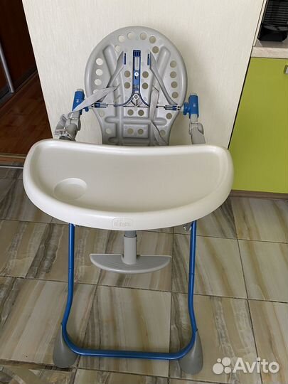 Детский стульчик для кормления chicco