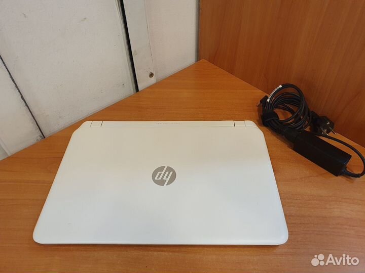 HP Pavilion 15-p107nr