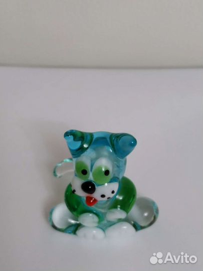 Стеклянные цветные зверюшки игрушки