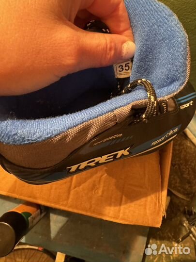 Ботинки лыжные,детские