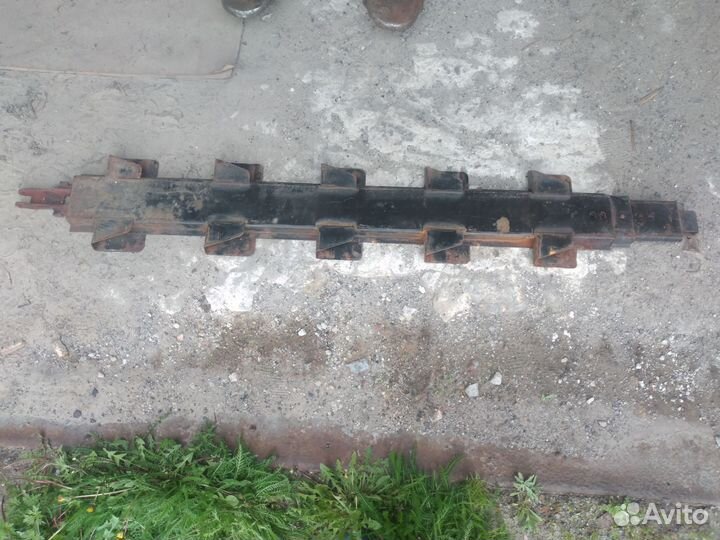 Стойки полуприцепа