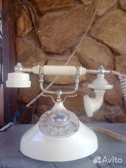 Ретротелефон