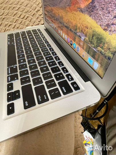 MacBook Air 13, 2014 c 128gb SSD, core I5 1.4ghz/4
