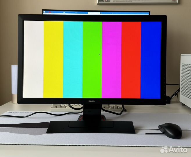 Монитор BenQ 1080p со встроенными динамиками