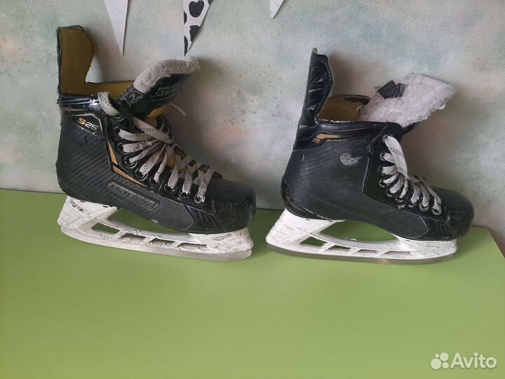 Хоккейные коньки bauer