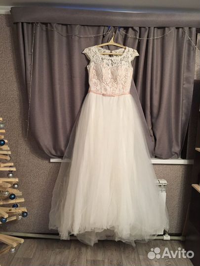 Свадебные платья 44-46 размера