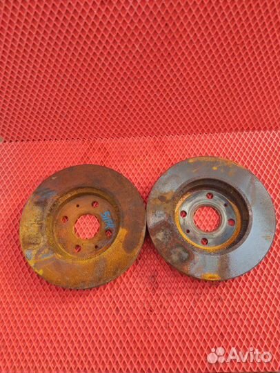 Тормозной диск передний Toyota Roomy M900A 1KR-FE