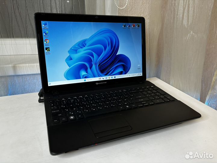 Ноутбук Packard Bell i5 2410M/GT 540/RAM 8GB/SSD
