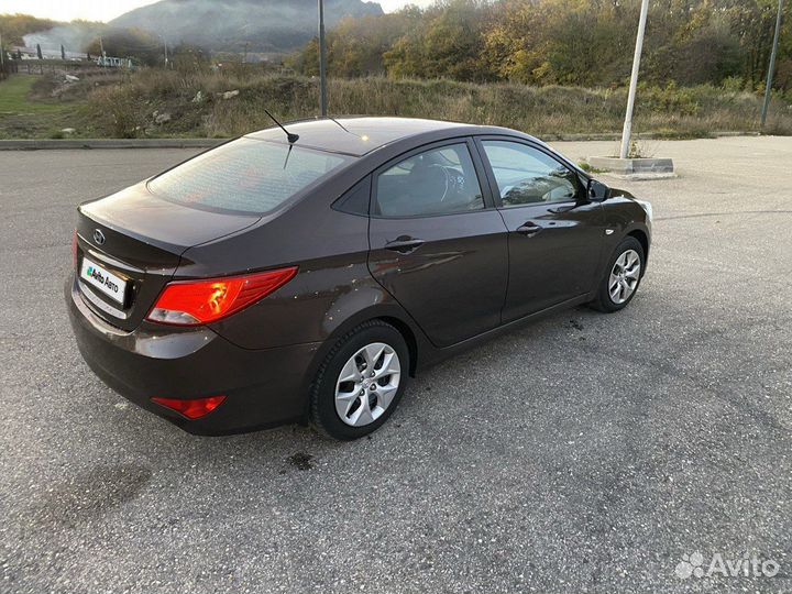 Hyundai Solaris 1.6 AT, 2016, 297 000 км