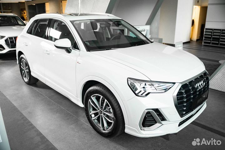 Audi Q3 1.4 AMT, 2023