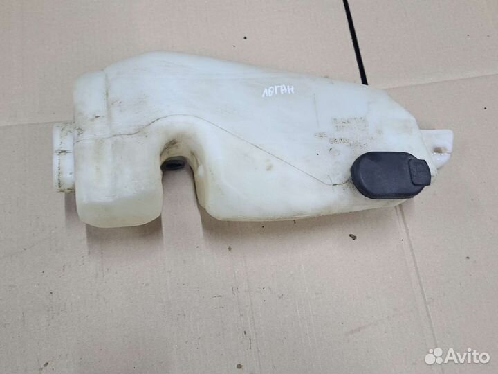 Бачок омывателя стекла Renault Logan 1 2005-2014