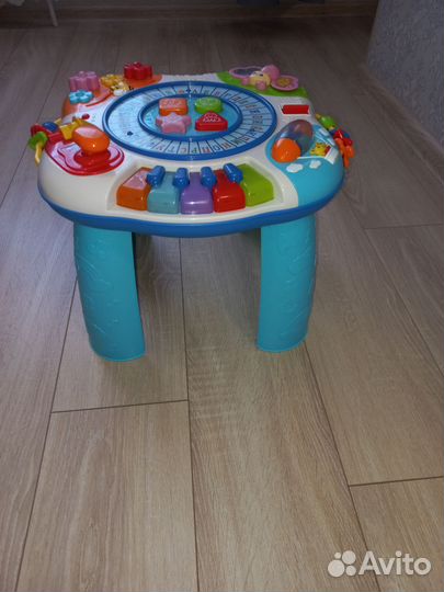 Развивающий музыкальный столик