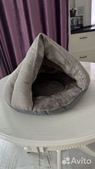 Домик для кошек и собак