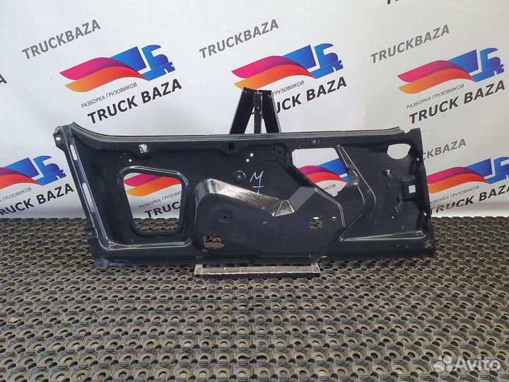 Накладка двери левая