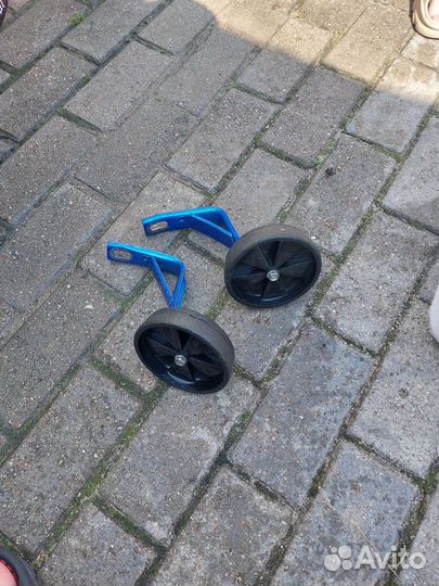 Детский велосипед 16