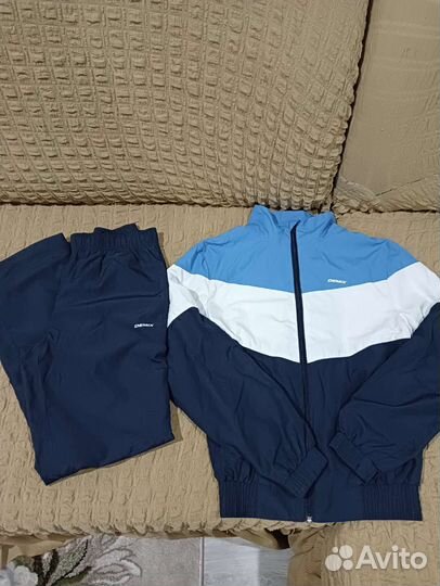 Спортивный костюм