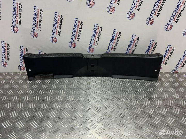 Накладка задней панели Mazda CX-7