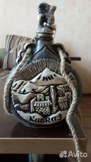 Глиняный кувшин-фляга для вина