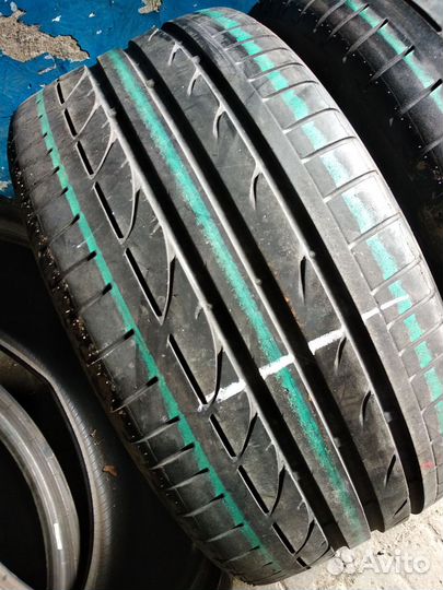 Bridgestone Potenza S001 255/35 R19