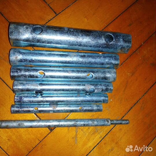 Набор трубчатых ключей свечей зажигания