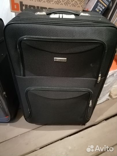 Чемодан на колесах