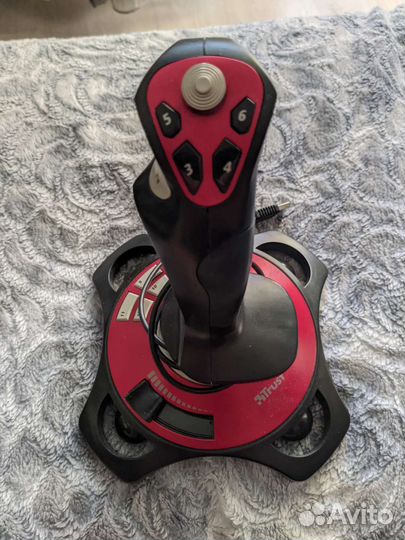 Джойстик trust