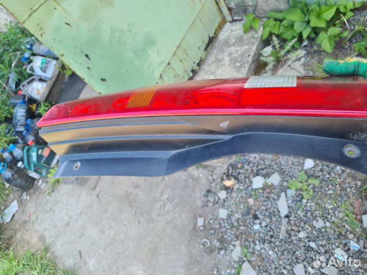 Фонарь задний правый Land Rover Discovery 3