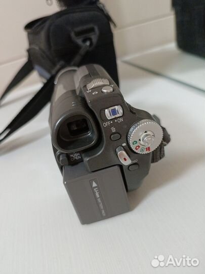 Видеокамера Panasonic VDR-D160 Panasonic