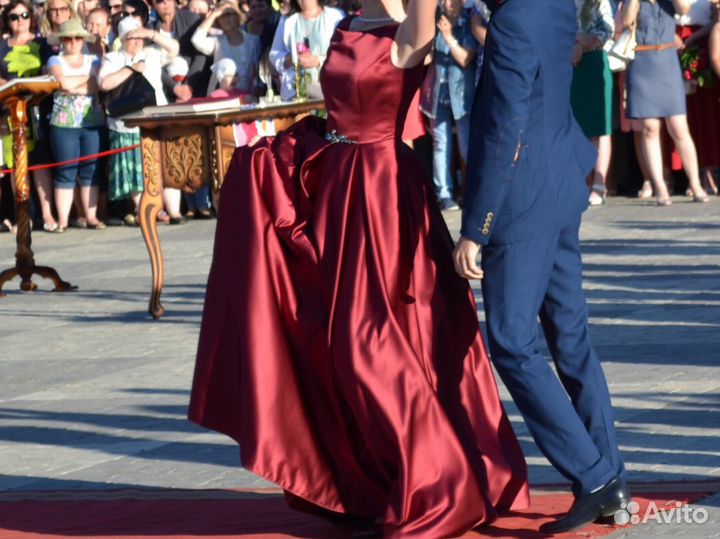 Выпускное платье