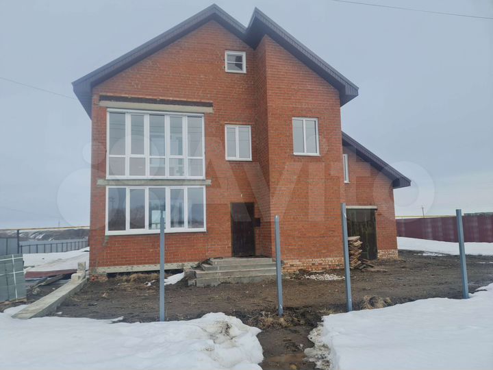 Дом 250 м² на участке 15 сот.