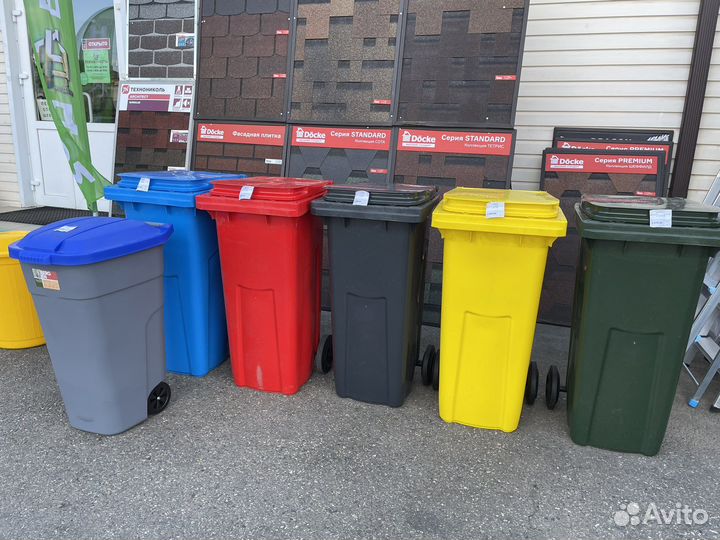 Пластиковый мусорный бак контейнер