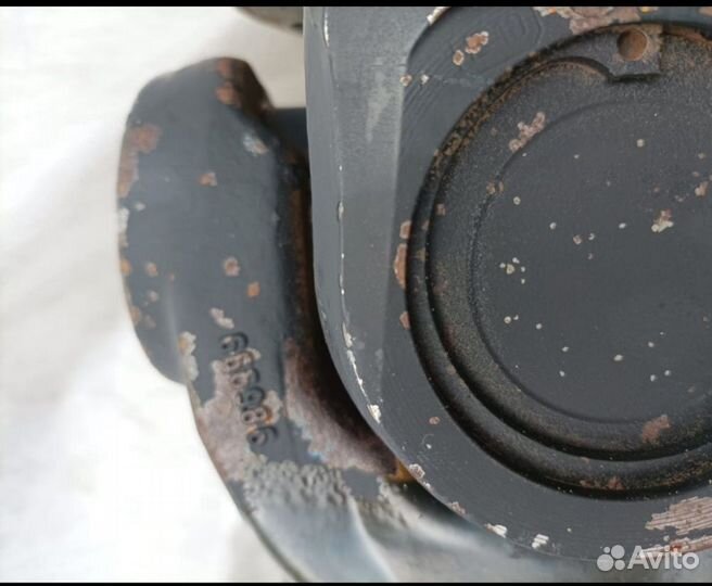 Вал карданный iveco trakker