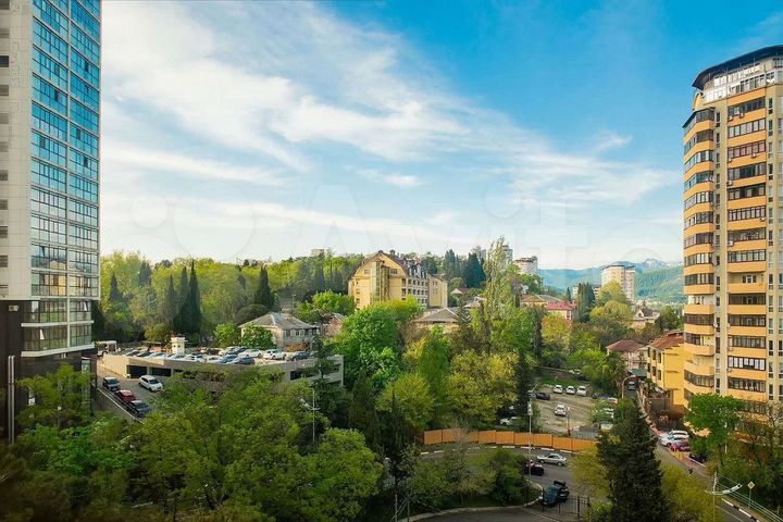 3-к. квартира, 80 м², 9/15 эт.