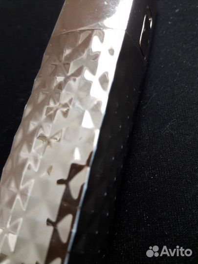 Аккумулятор Внешний. 2600 mAh. Avon. C Фонариком