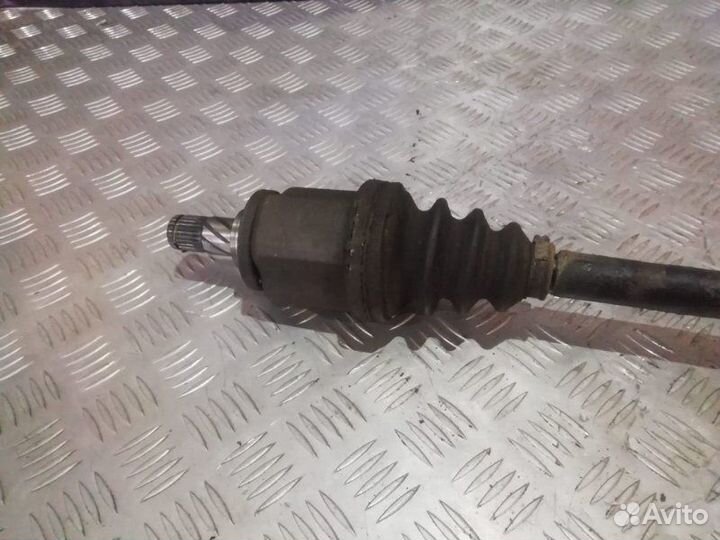 Привод левый Nissan Primera P12 1.6 2001-2007