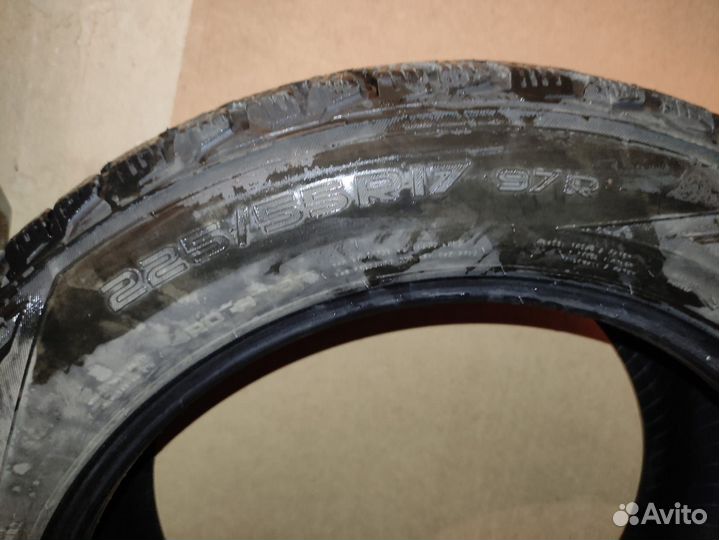 Nokian Tyres Hakkapeliitta R2 225/55 R17